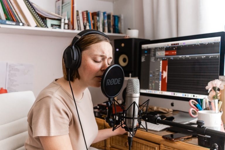 The Quest for the Perfect Headphones: Finding Harmony Between Luxury and Affordability